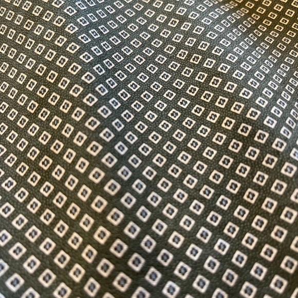 Van heusen dress shirt size:sm - Picture 3 of 3